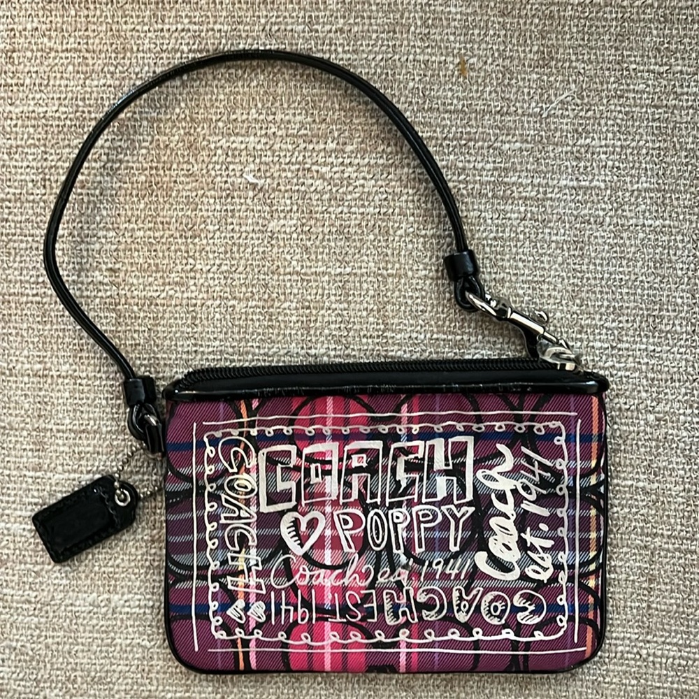 RARE COACH POPPY SIGNATURE TARTAN PLAID WRISTLET